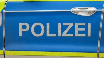 Symbolbild: Jan Woitas/dpa
Im Stadtnorden von Regensburg sind mehrere Fahrzeuge von unbekannten Tätern angegangen worden.