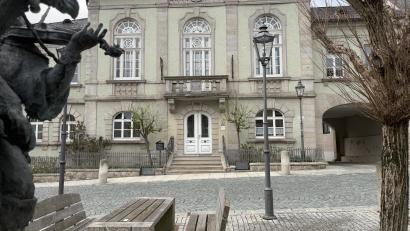 Bild: Susanne Forster
Wird der Bärnauer Rathauschef, der 2026 neu gewählt wird, hauptamtlich oder ehrenamtlich tätig sein? Darüber entschied der Stadtrat in der April-Sitzung.