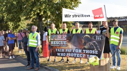 Bild: rgr
"Fair Pay for those who protect you" (Faire Bezahlung für diejenigen, die Sie schützen), fordern die Zivilbeschäftigten der US-Armee.
