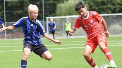 Archivbild: otr
Beim Ostbayern-Cup gehen die besten U13-Juniorenfußballer aus Bayern an den Start. Das Bild zeigt eine Szene aus einem Spiel zwischen der SpVgg SV Weiden und dem FC Bayern München früheren Turnier.
