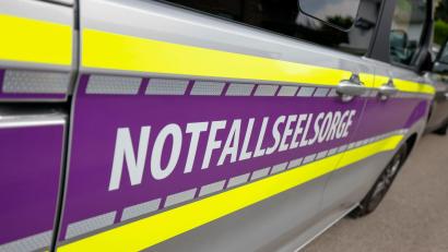 Bild: Thomas Banneyer/dpa
Die Psychosoziale Notfallversorgung betreut mehrere Angestellte des Betriebs. (Symbolbild)