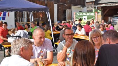 Bild: rgr
Viele Gäste kamen zum Schützenfest nach Hütten.
