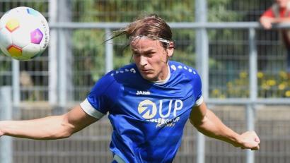 Archivbild: A. Schwarzmeier
In der Innenverteidigung der SpVgg SV Weiden ist Felix Behnke unverzichtbar. Der 24-Jährige trägt in der kommenden Bayernliga-Saison die Kapitänsbinde.