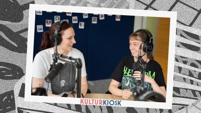 Bildmontage: Marina Gube
Marina Gube und Lisa Sebald reden in einem Spezial des Podcasts "Kulturkiosk" über Konzerte. In der ersten Folge geht es um alles, was vor der Show passiert.