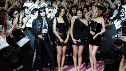 Bild: Ahn Young-joon/AP/dpa
Die Girlgroup Blackpink meldet sich mit dem Song „Jump“ zurück. (Archivbild)