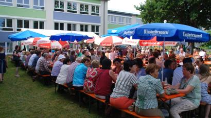 Archivbild: Gemeine Kulmain/exb
Lang ist es her. Das letzte Bürgerfest in Kulmain fand 2018 bei schönem Wetter statt.