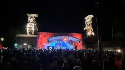 Archivbild: Förderverein Maffeispiele Auerbach
Das Gruben-Open-Air im Bergbaumuseum Maffeischächte in Auerbach startet am 26. Juli.