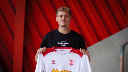 Bild: Liedl/SSV Jahn
Nick Seidel trägt kommende Saison das Jahn-Trikot.