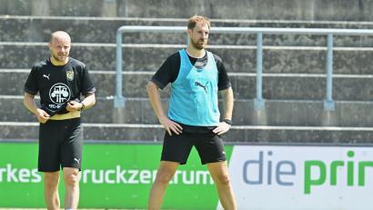 Archivbild: Hubert Ziegler
Das spielende Trainerduo Friedrich Lieder (links) und Mario Zitzmann bringt eine Menge Regional- und Bayernligaerfahrung mit.