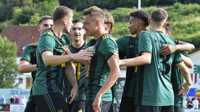 Archivbild: Hubert Ziegler
Die DJK Ammerthal bejubelte am Samstag einen 2:0-Sieg beim SV Lauterhofen.
