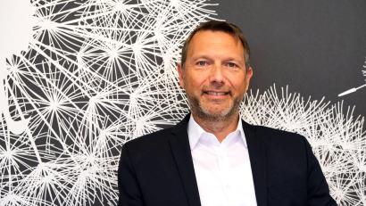 Bild: Peter Ringeisen
Bernhard Vahle ist seit 1. Juli Vorstandsvorsitzender der Lebenshilfe Amberg-Sulzbach e. V. Mit seiner Erfahrung und seinem Engagement will er sich für die Belange von Menschen mit Förderbedarf einsetzen.