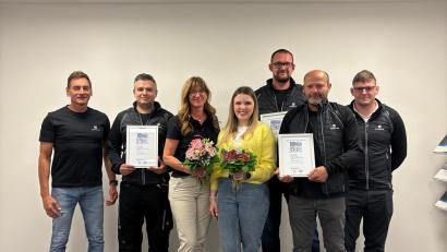 Bild: Nils Johannsen
Geschäftsführer Matthias Schmeller (von link) mit den Geehrten Sven Gruber, Tanja Schmeller, Alexandra Gleißner, Christian Hopfner, Gerhard Hecht und Lukas Gruber.