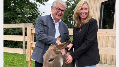 Bild: Martin Scharf
Bayerischen Kultusministerin Frau Anna Stolz in der Mittelschule Neunburg vorm Wald