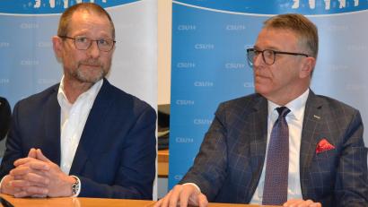 Archivbild: pz
Harald Siegert (links) steht schon länger als Kandidat der CSU Tirschenreuth für die Nachfolge von Bürgermeister Franz Stahl fest. Nun gab der Ortsverband bekannt, wer für den Stadtrat kandidieren will.