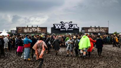 Bild: Frank Molter/dpa
Nach vier Tagen endet das Heavy-Metal-Festival in Wacken.