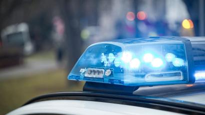 Bild: Daniel Vogl/dpa
Wer hat in Schwarzenfeld beobachtet, wie ein Opel Corsa beschädigt wurde? Das möchte die Polizei wissen.