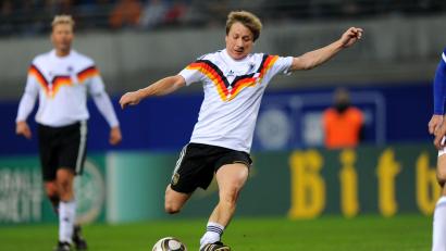 Bild: picture alliance / ZB
1990 gehörte Mill zum Weltmeister-Kader in Italien, auch wenn er in keinem Spiel eingesetzt wurde.