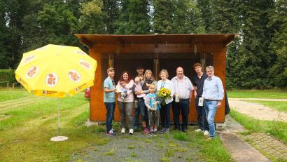 Bild: Xaver Bruckmüller
Alle helfen bei Familie Trösch mit, damit auch heuer das Bergfest gelingt.