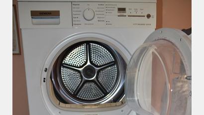 Bild: ak
Die Stadt Kemnath fördert mit ihrem Programm zur Energieeinsparung auch weiterhin den Kauf von energieeffizienten Haushaltsgeräten wie Waschmaschinen und Trockner.
