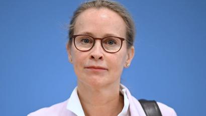 Archivbild: Britta Pedersen/dpa
„Nach reiflicher Überlegung stehe ich für die Wahl als Richterin des Bundesverfassungsgerichts nicht mehr zur Verfügung“, teilt die Juristin Frauke Brosius-Gersdorf mit.