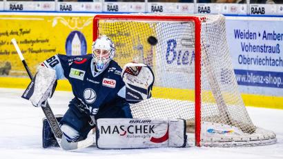 Archivbild: Tobias Neubert
Felix Noack geht als klare Nummer 2 in die kommende Saison. Unüblich: Sein Konkurrent, Neuzugang Michael McNiven, ist zeitgleich sein Torwarttrainer.