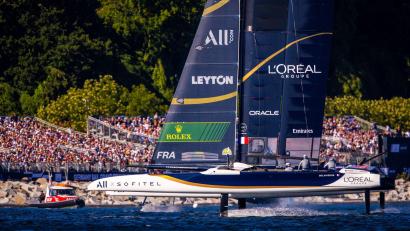 Bild: Jens Büttner/dpa
Sieger vor Sassnitz: Das französische Sail-GP-Team.