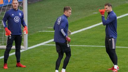 Bild: Marcus Brandt/dpa
Die Torhüter Marc-Andre ter Stegen (l-r), Bernd Leno und Manuel Neuer.