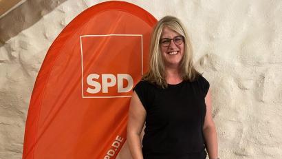 Bild: Kevin Meyer/exb
Petra Thomas will für die SPD bei den Kommunalwahlen 2026 für das Bürgermeisteramt in Erbendorf kandidieren.