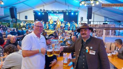 Bild: gz
Auf dem Jubiläums-Heimatfest in Eslarn herrschte zehn Tage lange gute Stimmung.
