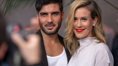 Bild: Monika Skolimowska/dpa
Bereits vor sechs Jahren heiratete Wolke Hegenbarth ihren Partner Oliver Vaid standesamtlich.