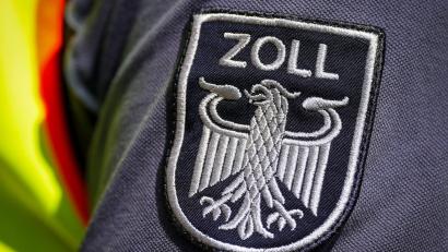 Symbolbild: Soeren Stache/dpa
Wegen Sozialbetrugs ist ein 49-jähriger Unternehmer aus dem Landkreis Regensburg verurteilt worden.