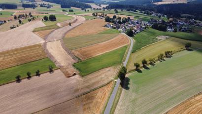 Bild: Gemeinde Pullenreuth
Die Brückenbauarbeiten für die Ortsumgehung zwischen Lochau und Weihermühle sind abgeschlossen.
