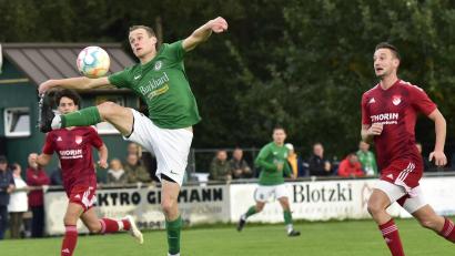 Archivbild: mhs
Lukas Heinrich ist mit 6 Toren der aktuell beste Torschütze des FC Wernberg. Auf ihn muss die SpVgg Pfreimd im Derby besonders aufpassen.