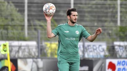 Bild: Hubert Ziegler
Johannes Golla (Bild) und Fabian Vogl trafen für die DJK Gebenbach in Neudrossenfeld ins gegnerische Tore. Beiden Toren versagte der Schiedsrichter jedoch die Anerkennung.