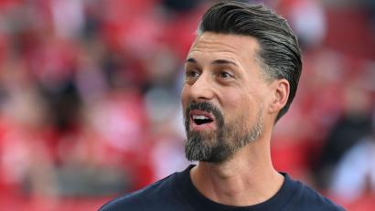 Bild: Hendrik Schmidt/dpa
Da freut sich Sandro Wagner: Anton Kade kommt. (Archivbild)