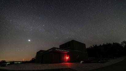 Bild: Martin Sponsel/exb
Das Planetarium Ursensollen beteiligt sich an der Langen Nacht der Astronomie am 13. September.