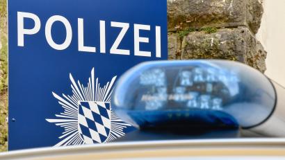Symbolbild: Petra Hartl
Ein Radlader wurde in Schmidgaden beschädigt.
