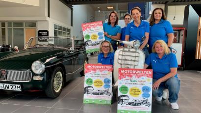 Bild: ath
Anne Wagner lenkt nicht nur die Vespa, sondern auch den Verein "Amberger Kinder helfen", wird aber vom Vorstandsteam mit ihrer Stellvertreterin Katharina Ostermann (hinten von links), Kirsten Prax, Sandra Drechsler sowie (vorne von links) Nevin Yerlihaya und Heike Kraft tatkräftig unterstützt.