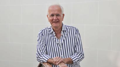 Bild: Oliver Berg/dpa
Harald Schmidt hat einen Tipp für alle, die auswandern wollen: Erst mal die Lage vor Ort checken. (Archivbild)