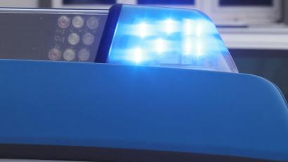 Bild: Bodo Schackow/dpa
Ein Betrüger täuschte in Illschwang eine Panne vor, um Geld zu ergaunern.