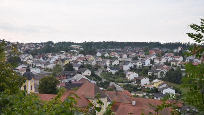 Bild: bö
Die Gemeinde Ebermannsdorf ist am Sonntag, 14. September 2025 der Ausrichter für den 4. Hirschwald-Naturparktag. Dazu werden mehrere tausend Gäste erwartet.