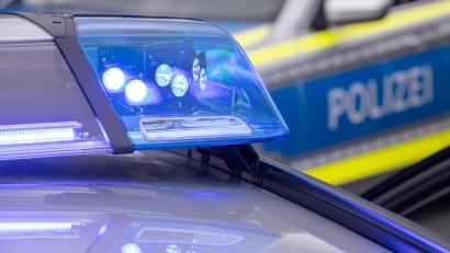 Symbolbild: Daniel Karmann/dpa
Polizei warnt vor teurer Betrugsmasche bei Notdiensten im Landkreis Bamberg