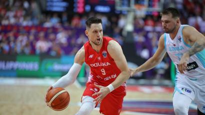 Bild: Mateusz Birecki/ZUMA Press Wire/dpa
Mit Slowenien unter Druck: Luka Doncic (r).