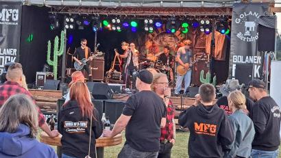 Bild: wel
Drei Bands begeisterten das Publikum beim Open-Air-Festival.