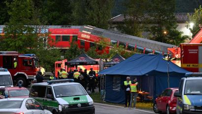 Bild: Angelika Warmuth/dpa
Ein Mitarbeiter hatte zuvor auf Probleme mit den Gleisen hingewiesen. (Archivbild)