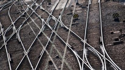 Bild: Sven Hoppe/dpa
Die Bundespolizei ermittelt wegen eines Schienenbruchs. (Symbolbild)