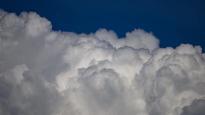 Bild: Robert Michael/dpa
Das Wetterphänomen La Niña hat in der Regel einen kühlenden Einfluss auf das Klima, während sein Gegenstück, El Niño, genau das Gegenteil bewirkt. (Symbolbild)