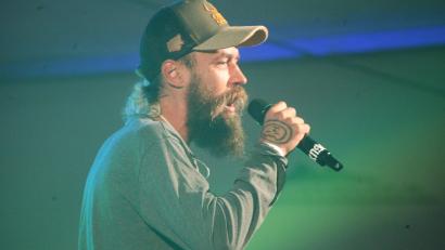 Bild: Hirsch
Rapper BBou trat beim Zelt- und Kulturfestival in Schwandorf auf.