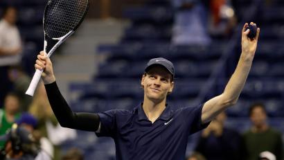 Bild: Adam Hunger/AP/dpa
Jannik Sinner stürmte ins Halbfinale der US Open.