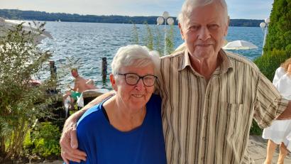 Bild: Familie Kiener/privat
Norbert und Martina Kreutzmeier feierten ihre Diamantene Hochzeit am Starnberger See.